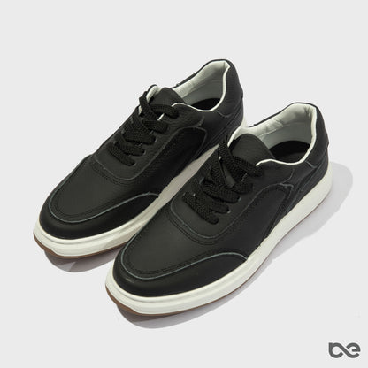 ARCTIC BLACK SNEAKER