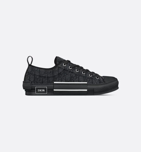 B23 League Low-Top Sneaker